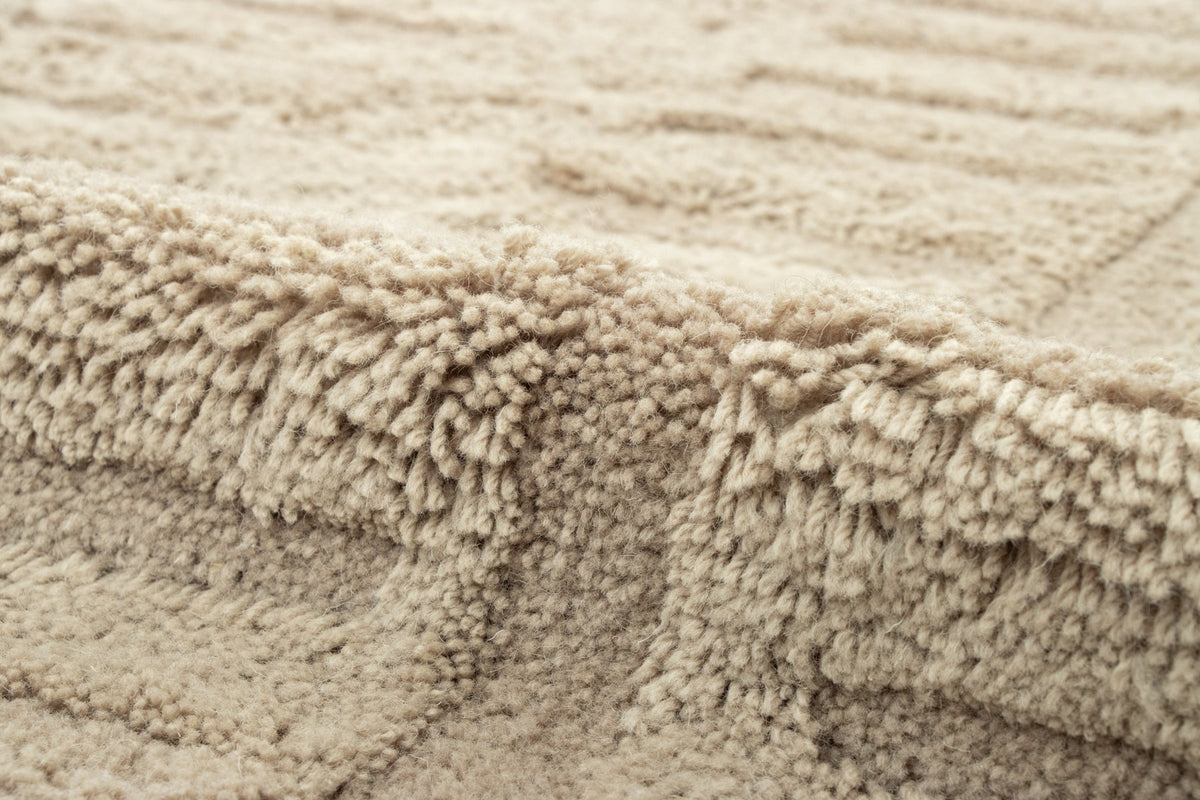 Tschudi in taupe - Custom
