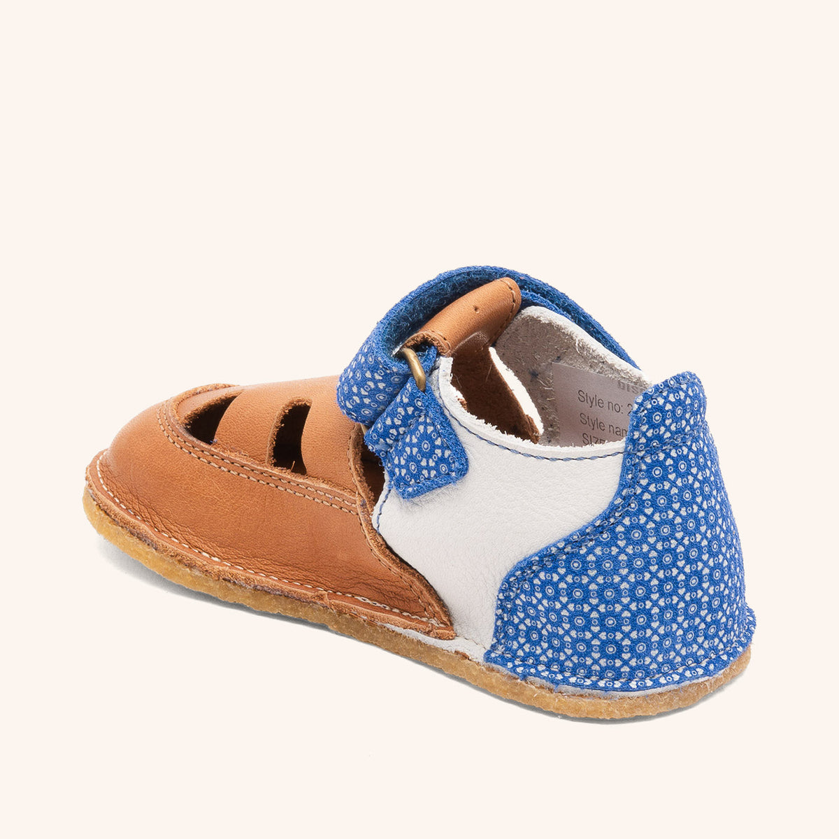 ecobirdy x bisgaard barefoot beannie coastal
