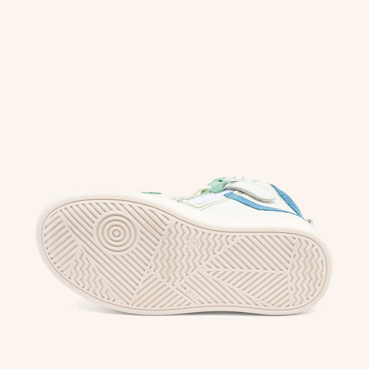 bisgaard isak white