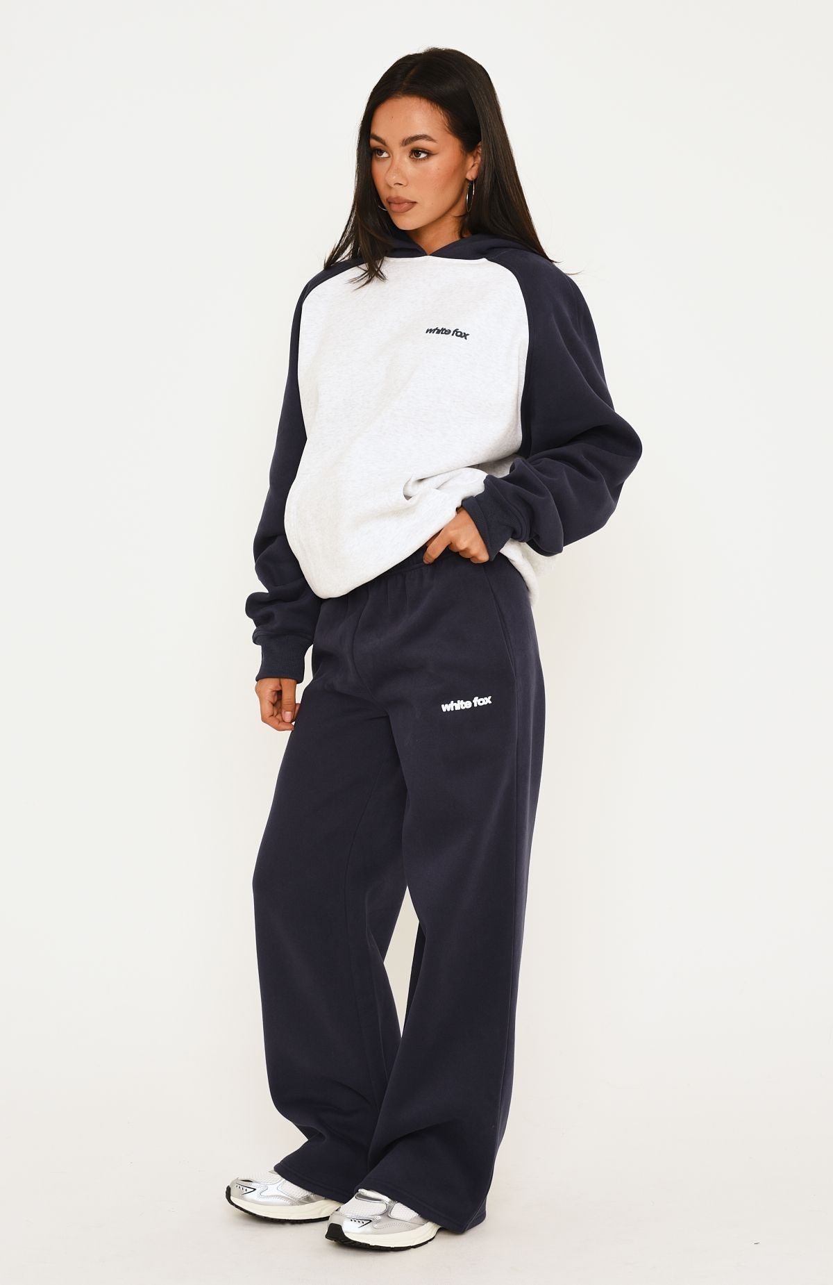 Loving It Here Wide Leg Sweatpants Navy
