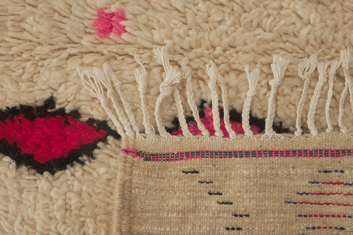 Moroccan Rug Izazzil