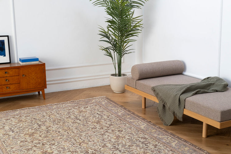 Vintage Distressed Rug Revris