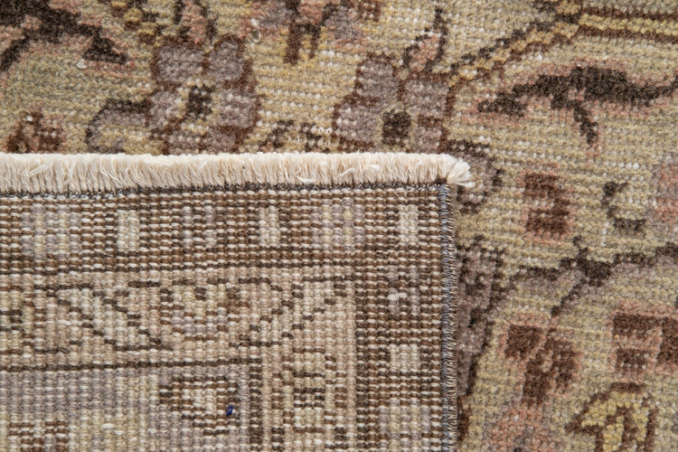 Vintage Distressed Rug Revris