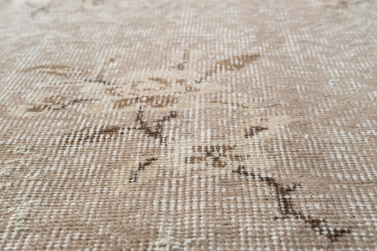 Vintage Distressed Rug Solana