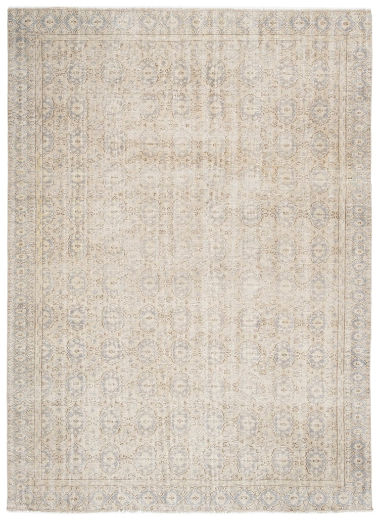 Vintage Distressed Rug Ivlor