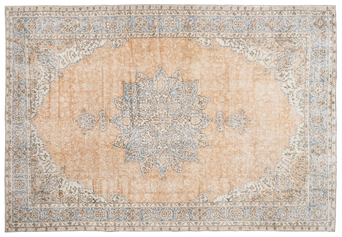 Vintage Distressed Rug Ivrian