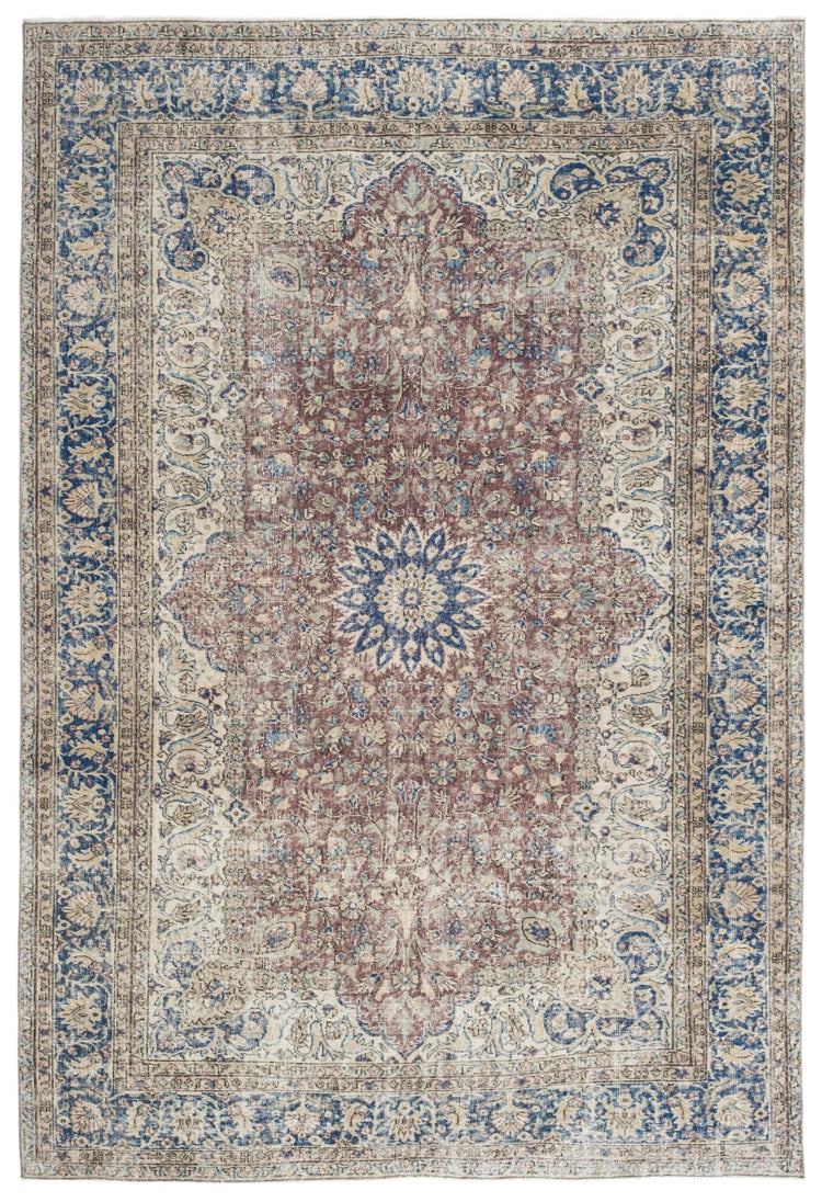 Vintage Distressed Rug Yovral