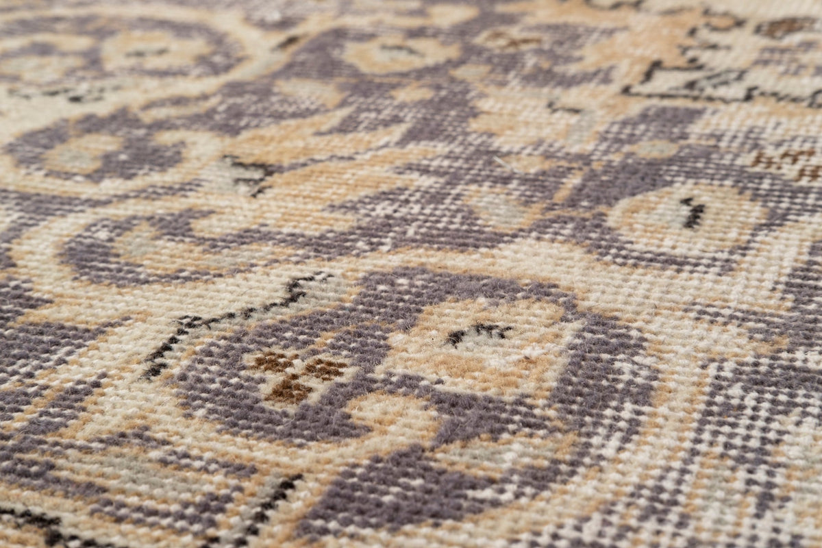 Vintage Distressed Rug Cillan