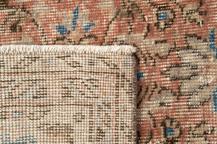 Vintage Distressed Rug Zymira