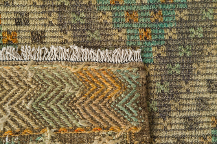 Vintage Kilim Rug Merka