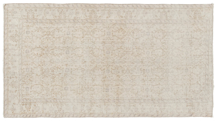 Vintage Distressed Rug Kleoptoleme