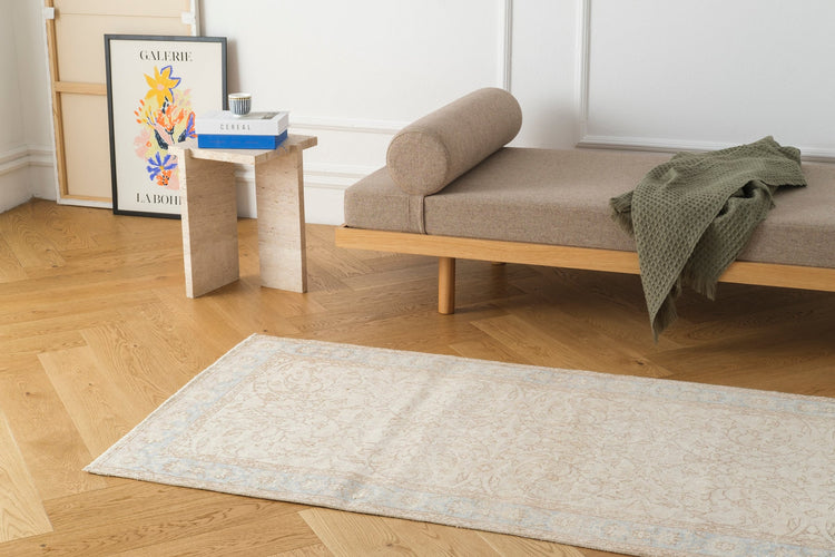 Vintage Distressed Rug Baethany
