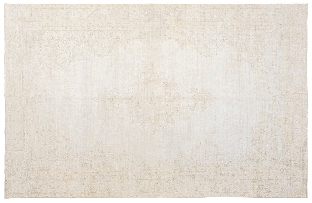 Vintage Distressed Rug Eustachius