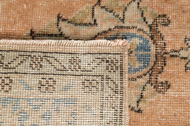 Vintage Distressed Rug Vuturica