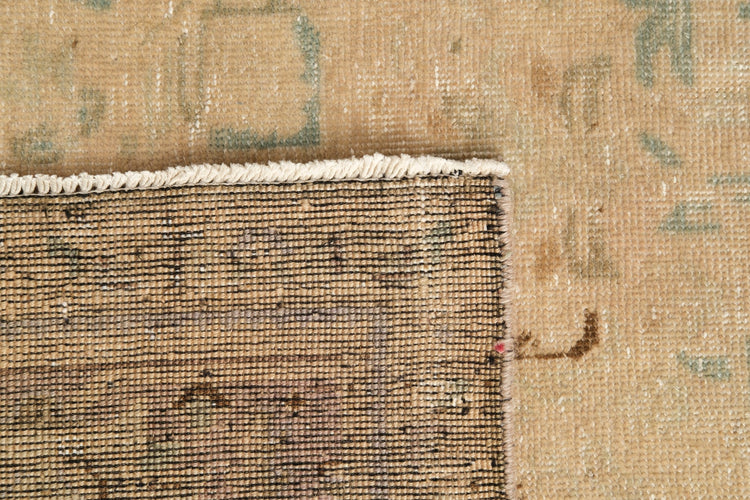 Vintage Distressed Rug Styliani
