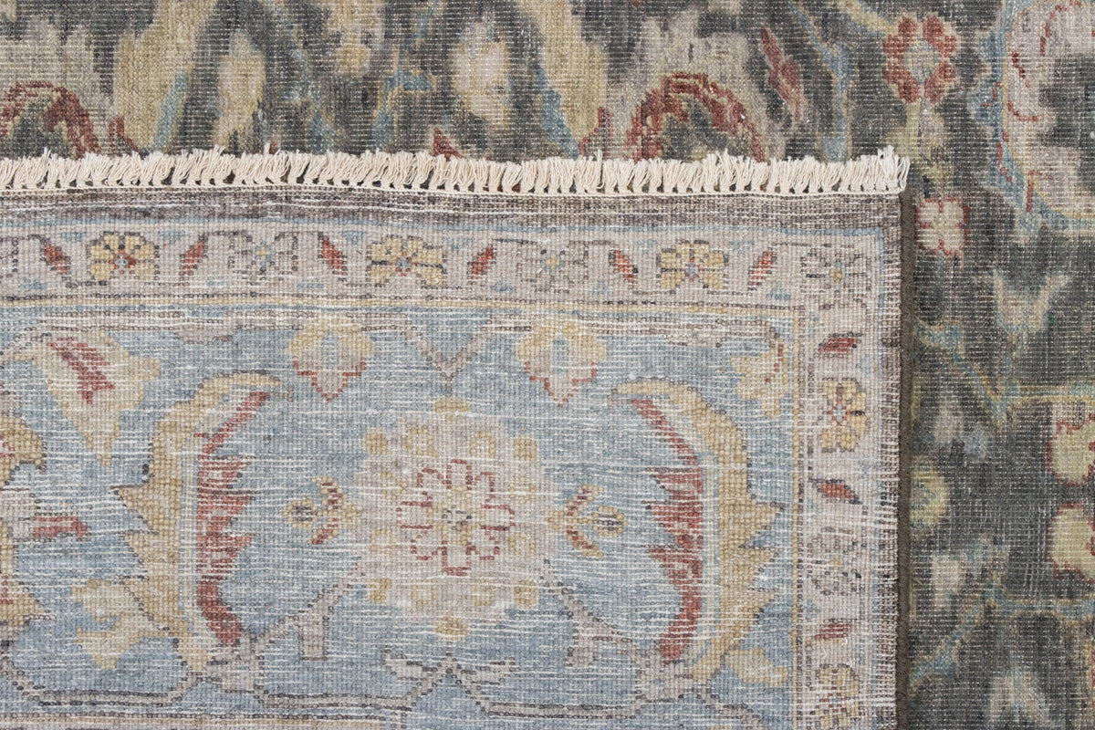 Oriental Rug Fabriciano