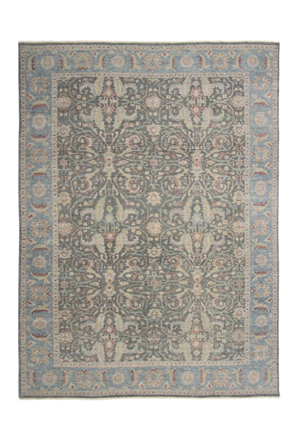 Oriental Rug Fabriciano
