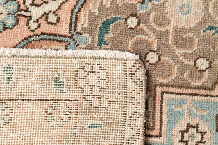 Vintage Distressed Rug Subir