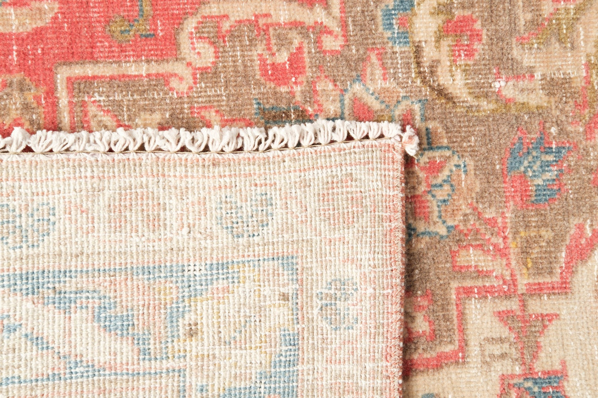 Vintage Distressed Rug Abeda