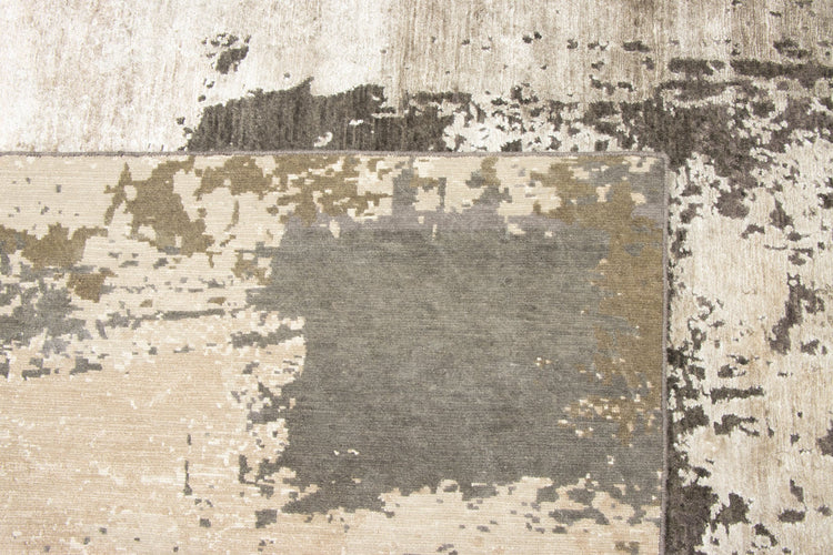 Handknotted Rug Tilor