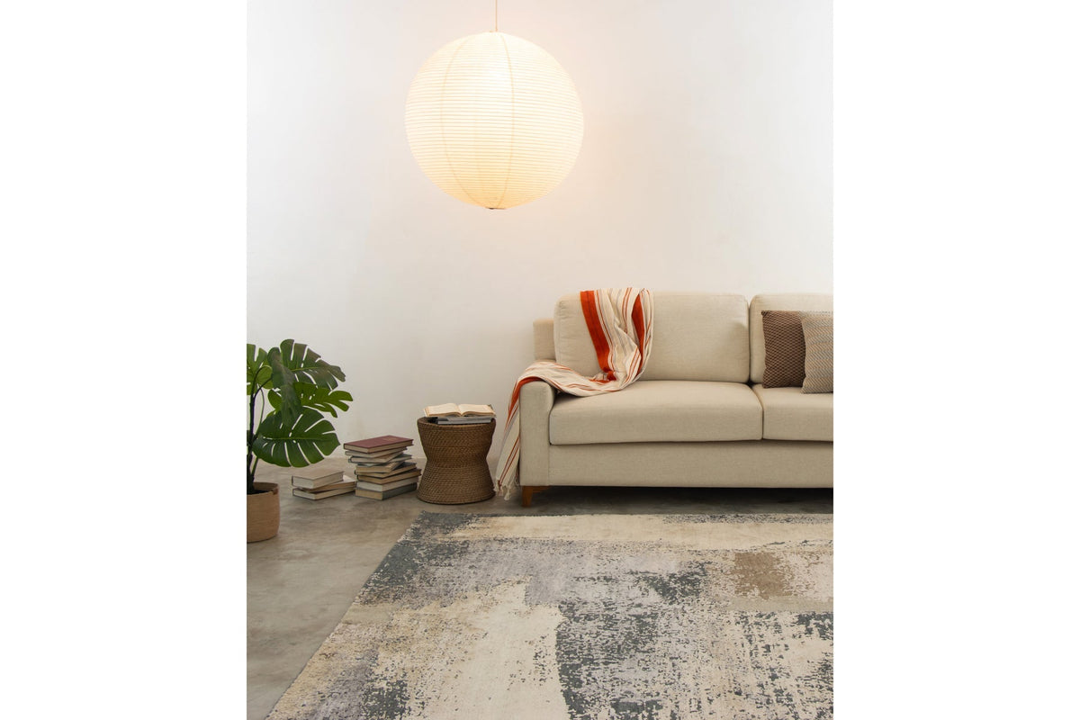 Handknotted Rug Tirra