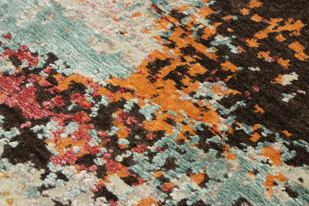 Handknotted Rug Eryel