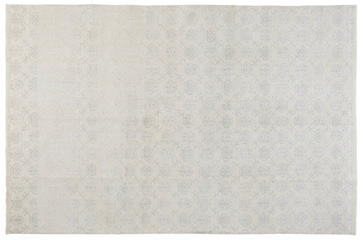 Vintage Distressed Rug Zeratasia