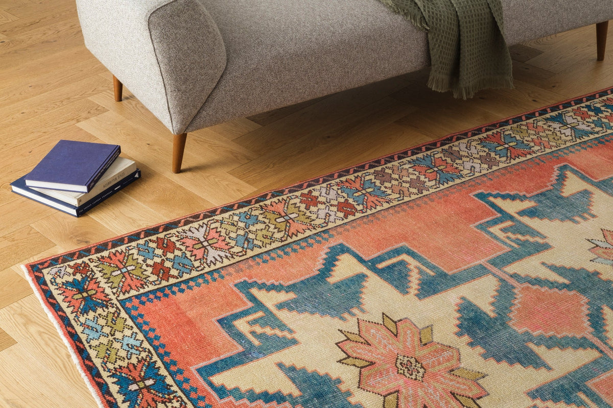 Vintage Turkish Rug Penthea