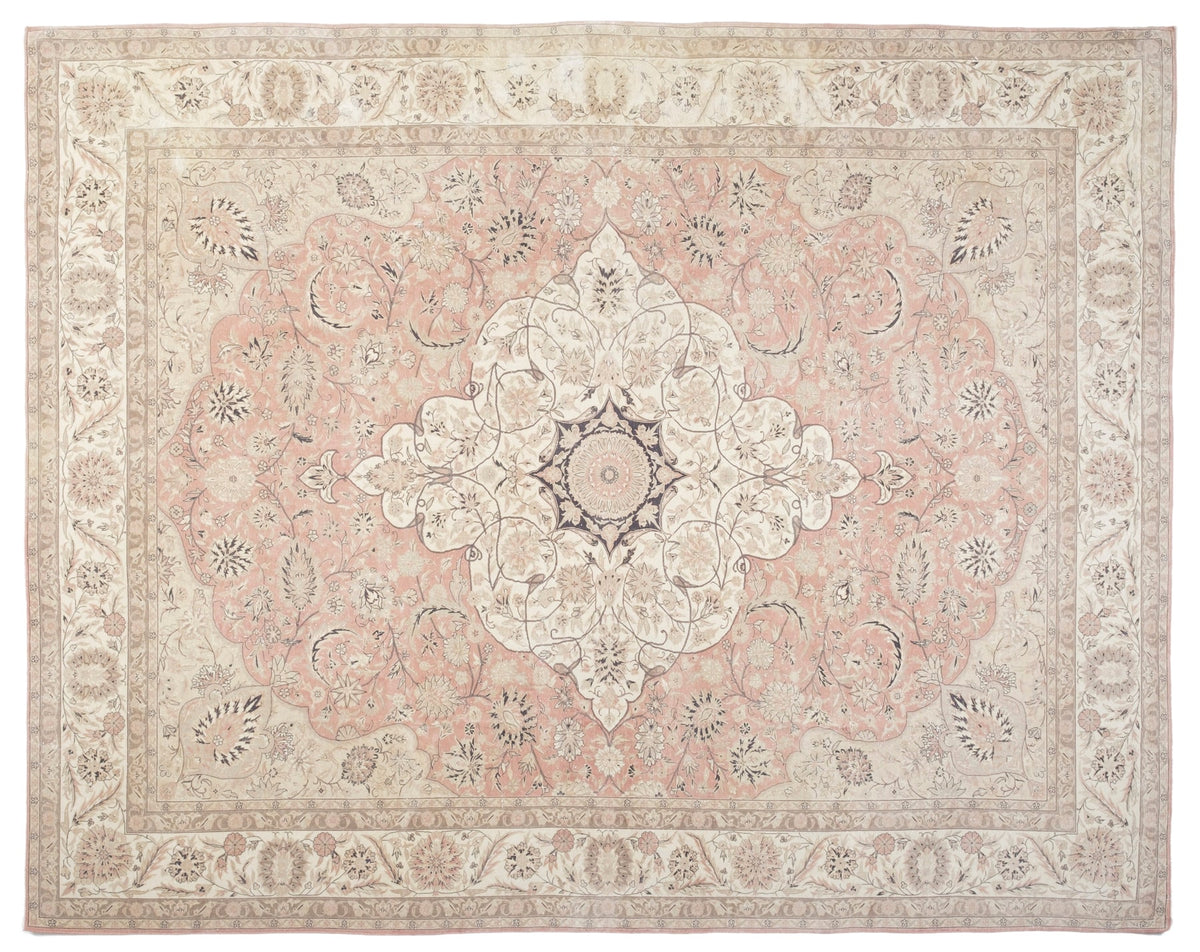 Vintage Persian Rug Geladia