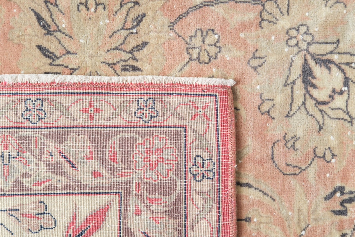Vintage Persian Rug Geladia