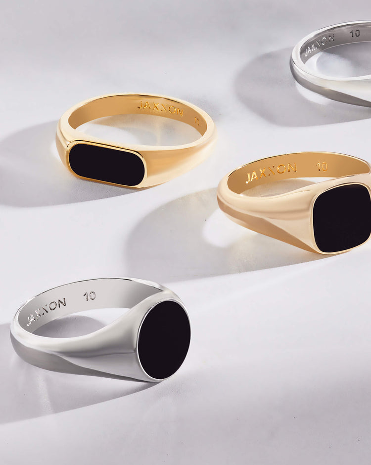 Circle Signet Ring Silver - JAXXON
