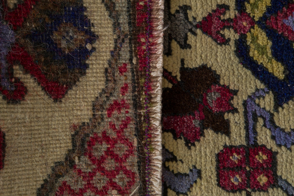 Vintage Turkish Rug Illuqille