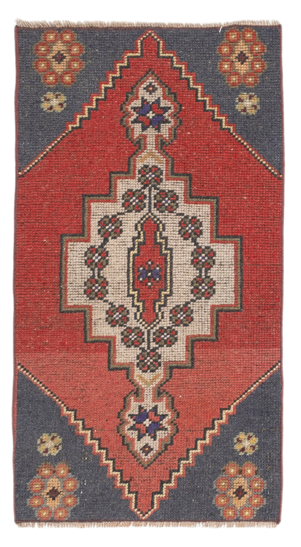 Vintage Turkish Rug Dornis