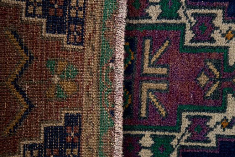 Vintage Turkish Rug Ulvlan