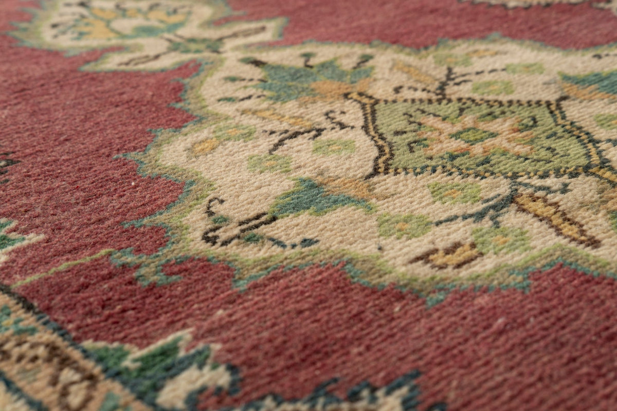 Vintage Turkish Rug Jyvira