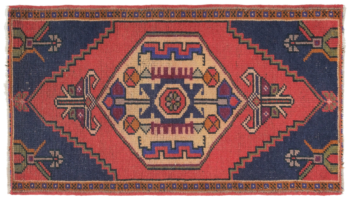 Vintage Turkish Rug Zlatka