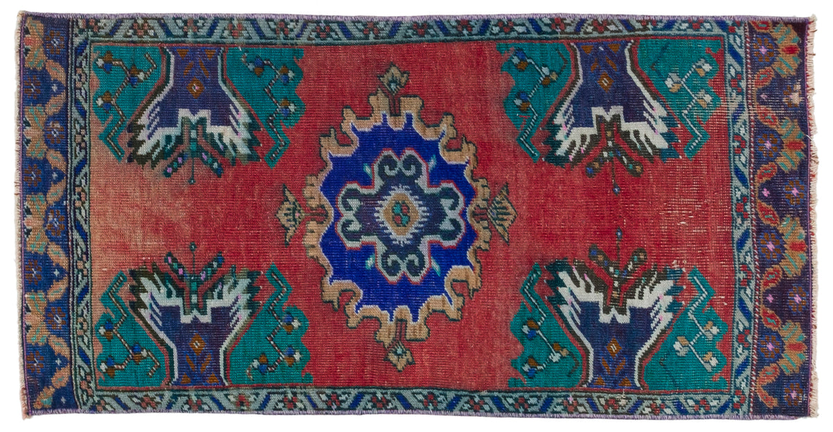 Vintage Turkish Rug Tira