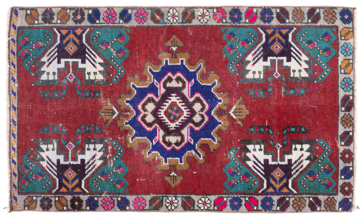 Vintage Turkish Rug Qirval
