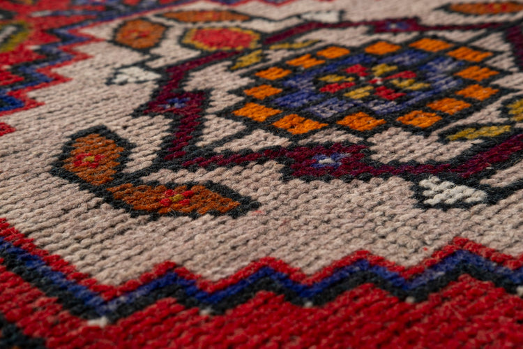 Vintage Turkish Rug Wirnia