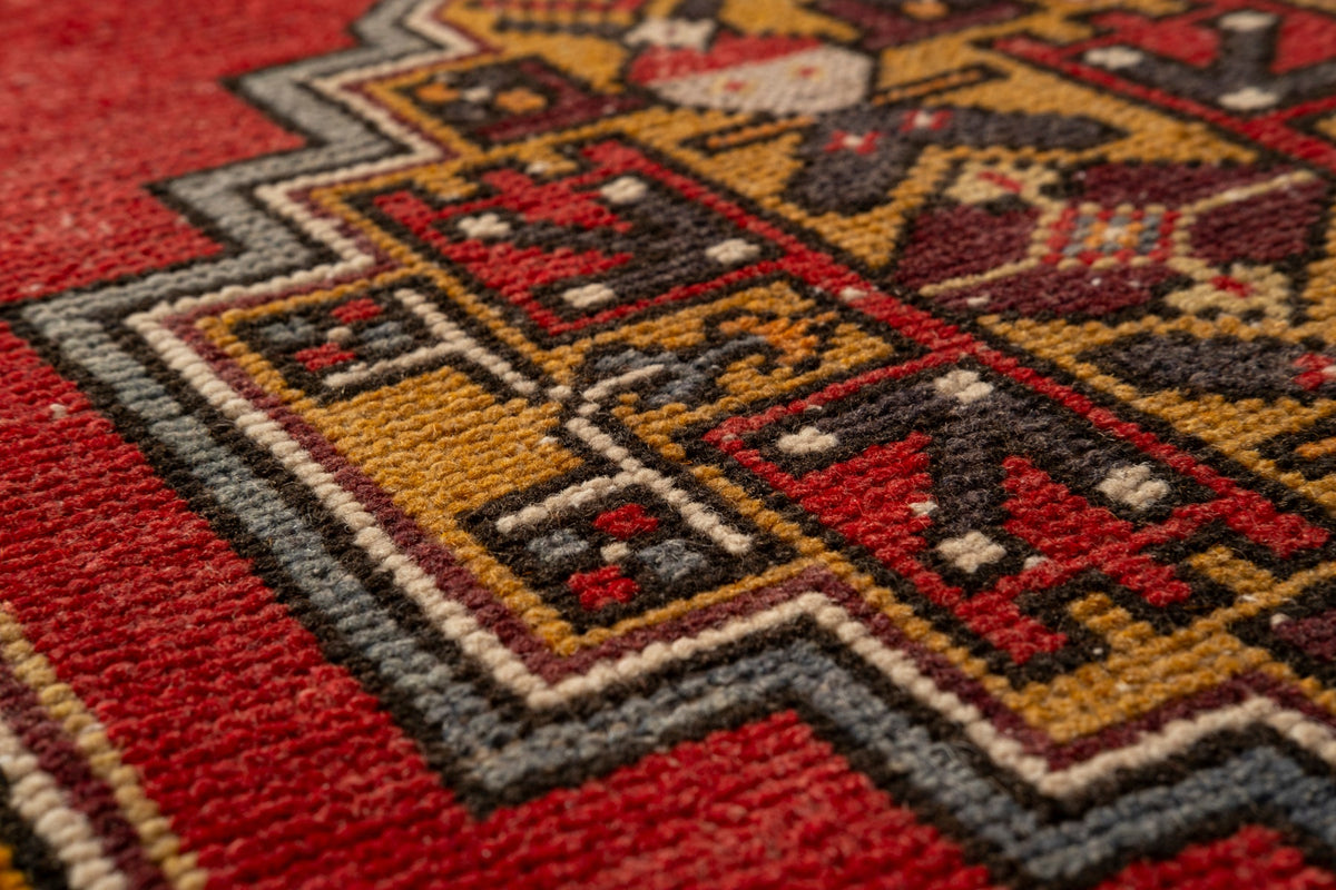 Vintage Turkish Rug Kraven
