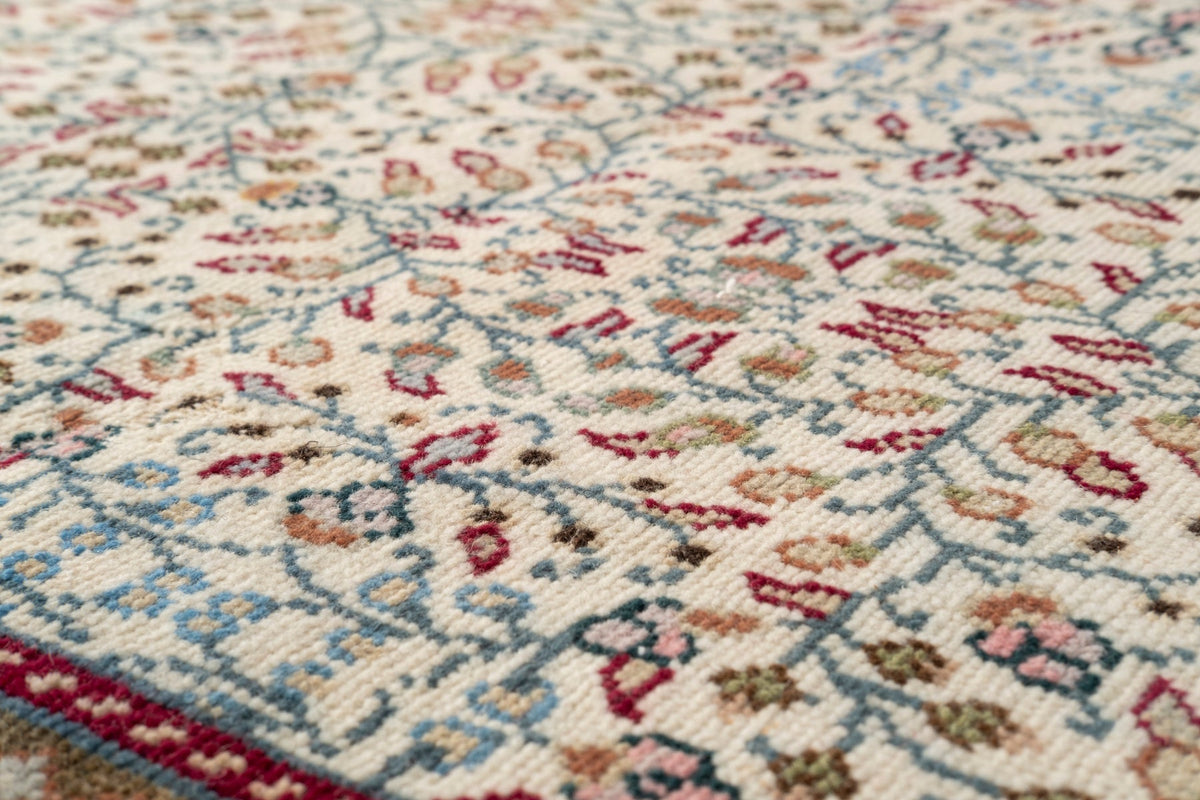 Vintage Persian Rug Norral