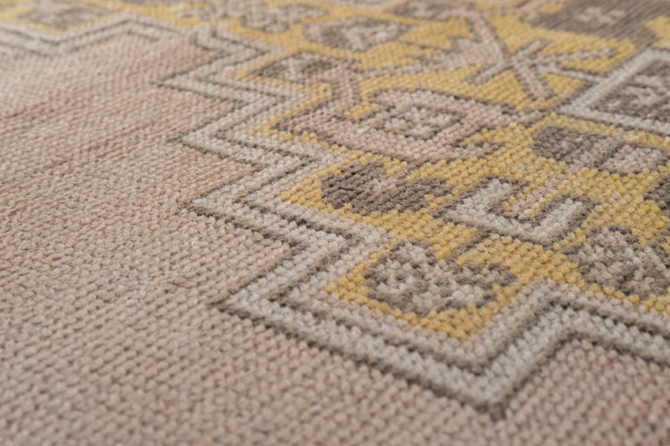 Vintage Turkish Rug Tolven
