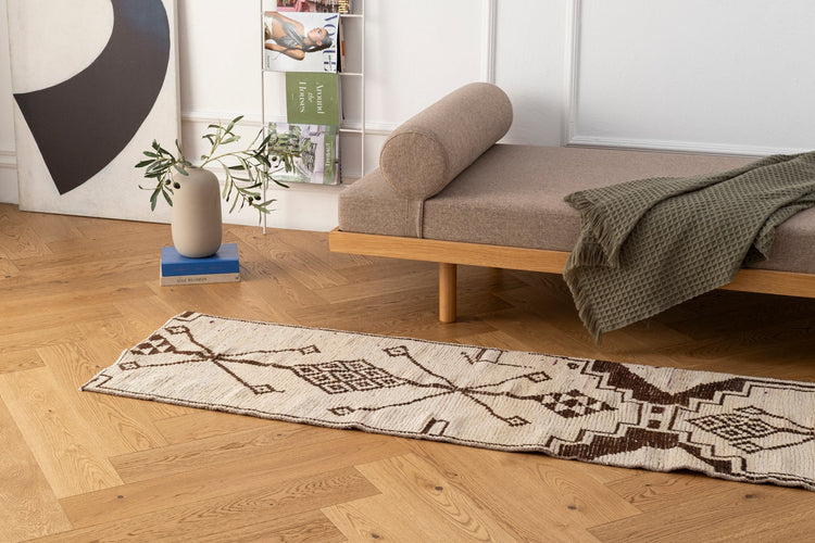 Vintage Turkish Runner Rug Ovraln