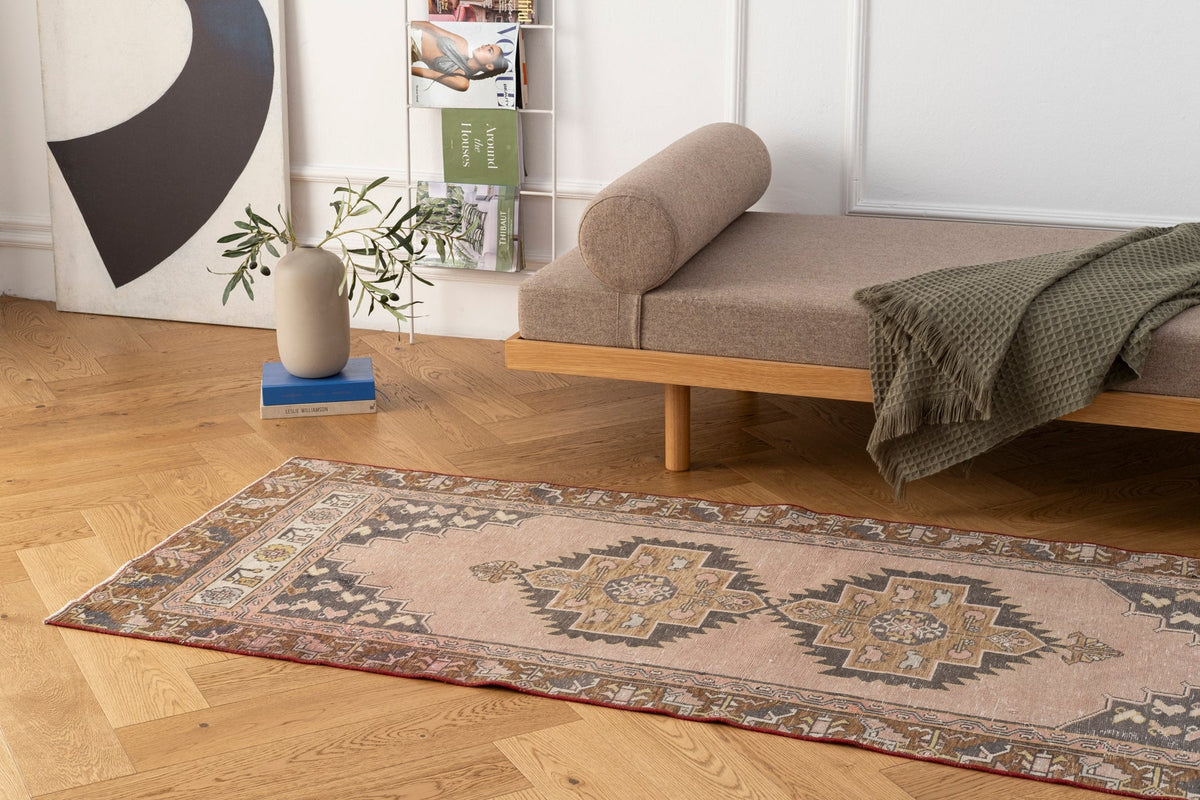 Vintage Turkish Runner Rug Virlen