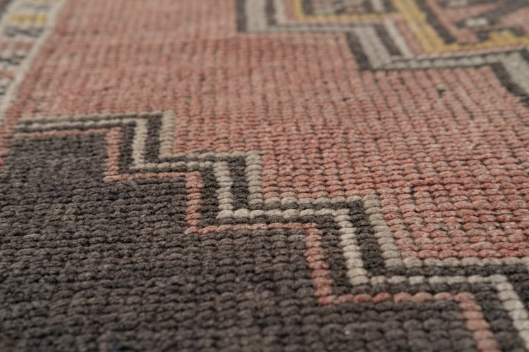 Vintage Turkish Rug Alize