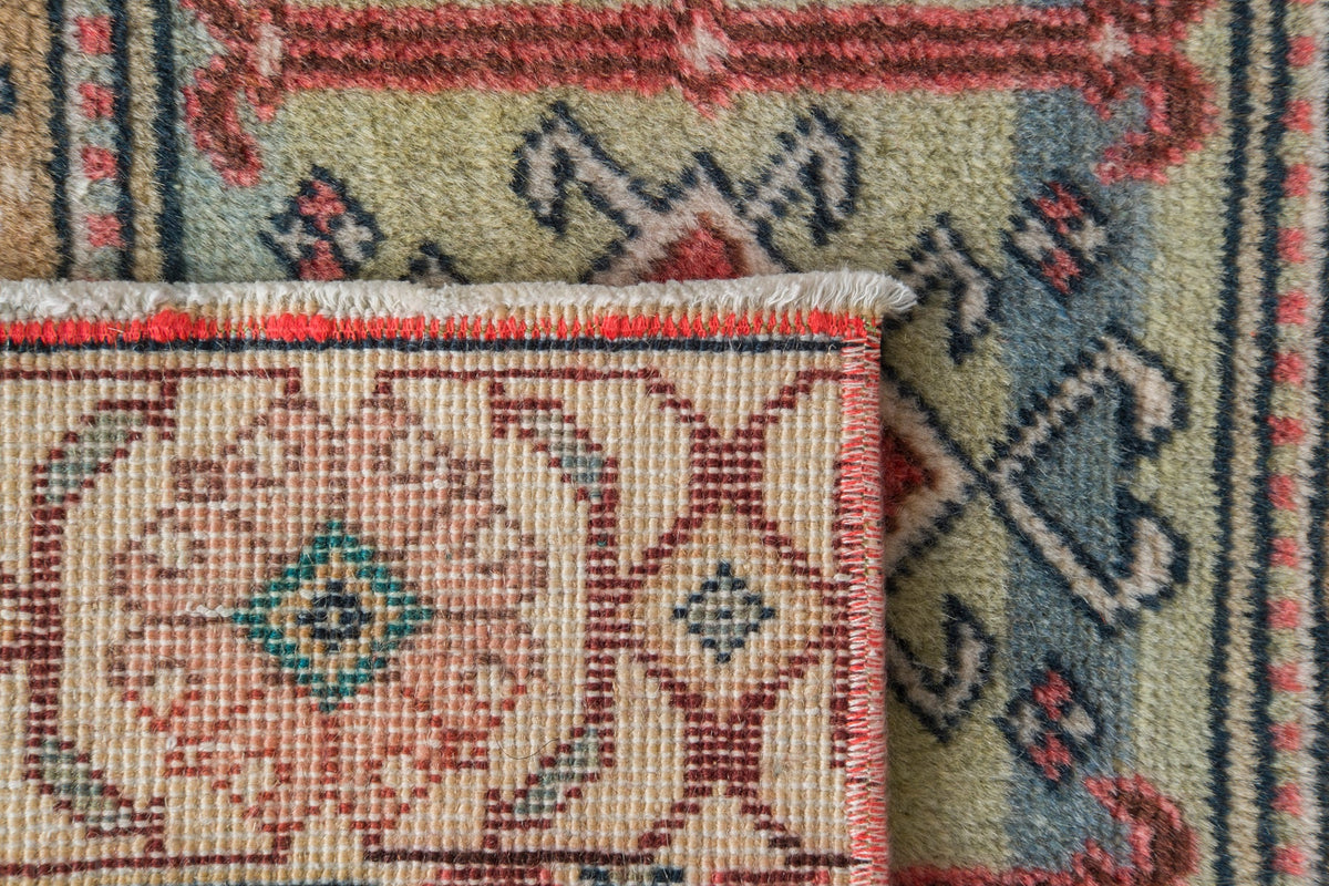 Vintage Turkish Rug Valrie
