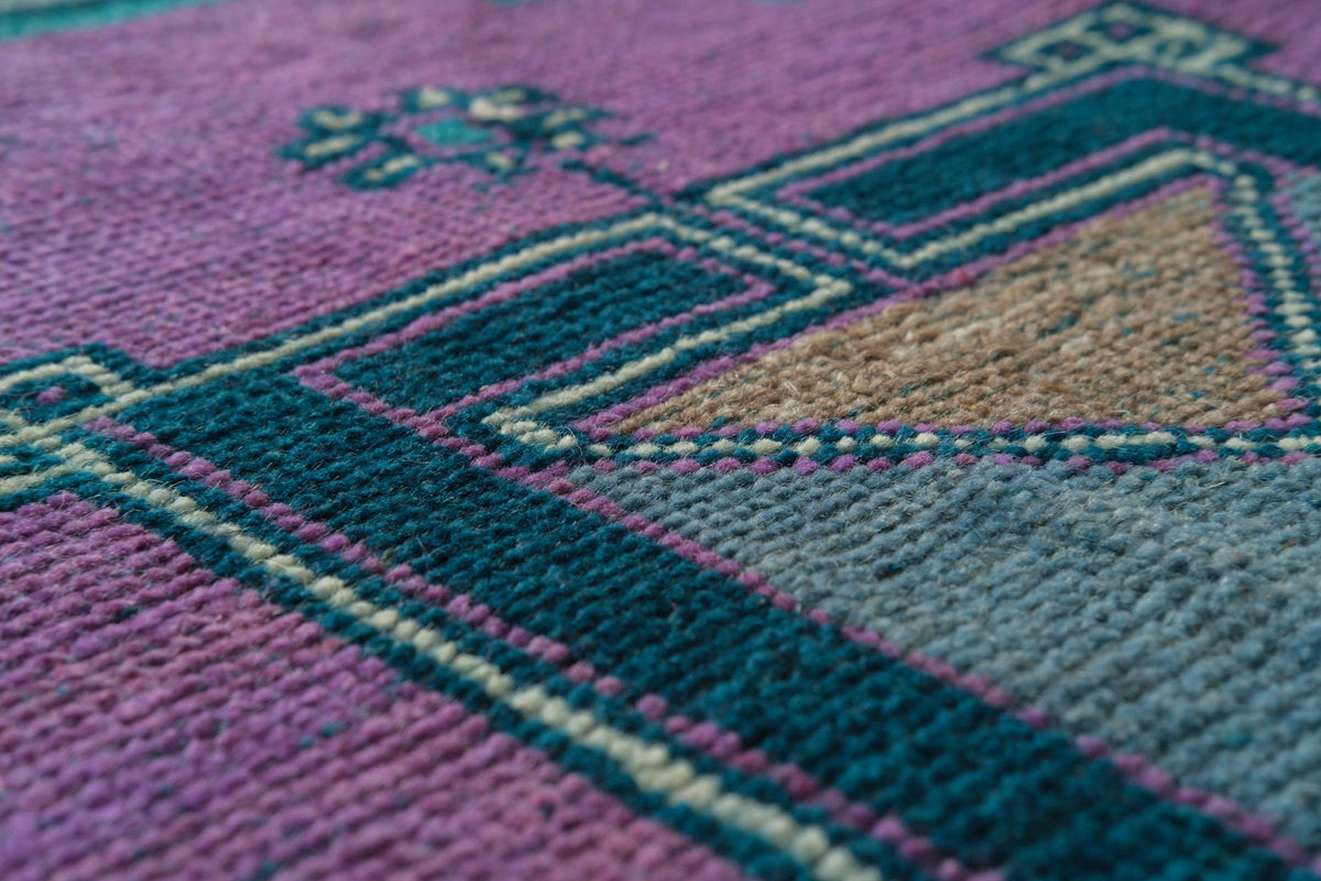 Vintage Turkish Runner Rug Dhurata