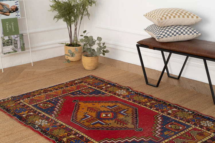 Vintage Turkish Rug Nikollaq