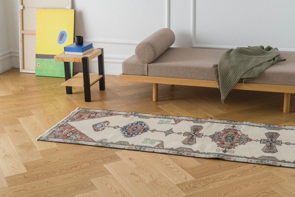 Vintage Distressed Runner Rug Aphi