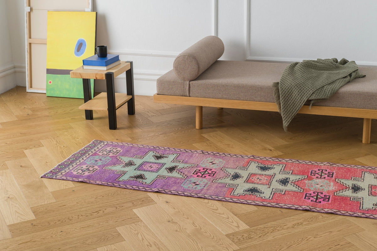 Vintage Turkish Runner Rug Lensa